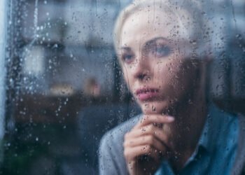 Ученые нашли выключатель тревоги и депрессии в мозге