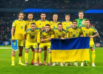 Збірна України розгромно програла Франції у відборі на ЧС-2026