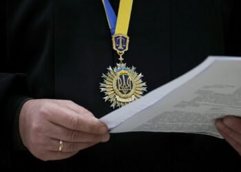 Бухгалтер «схем Миндича» устроился к производителю «Фламинго», чтобы ездить за границу, — САП