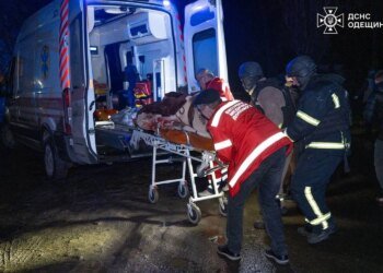 росія атакувала Одесу безпілотниками: є постраждалі, сталася пожежа на об’єкті енергоінфраструктури