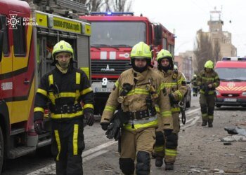 Наслідки удару по Києву: одна людина загинула, кількість поранених зросла до 27 – ДСНС