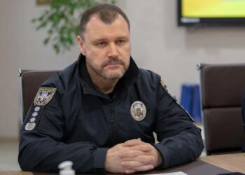 МВС закликало місцеві адміністрації розчистити двори для проїзду екстрених служб