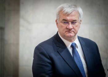 Голова МЗС Сибіга: Україна вимагає санкцій проти російського "тіньового" зернового флоту