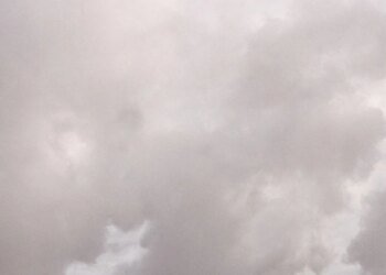 Атака рф на Броди 27 січня: у місті відчувається дим, навчання в школах скасовано