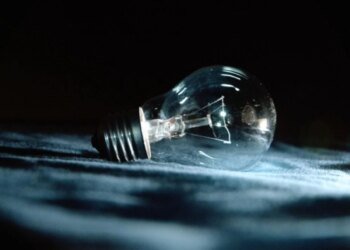 У Києві 710 тисяч споживачів залишаються без світла – Шмигаль