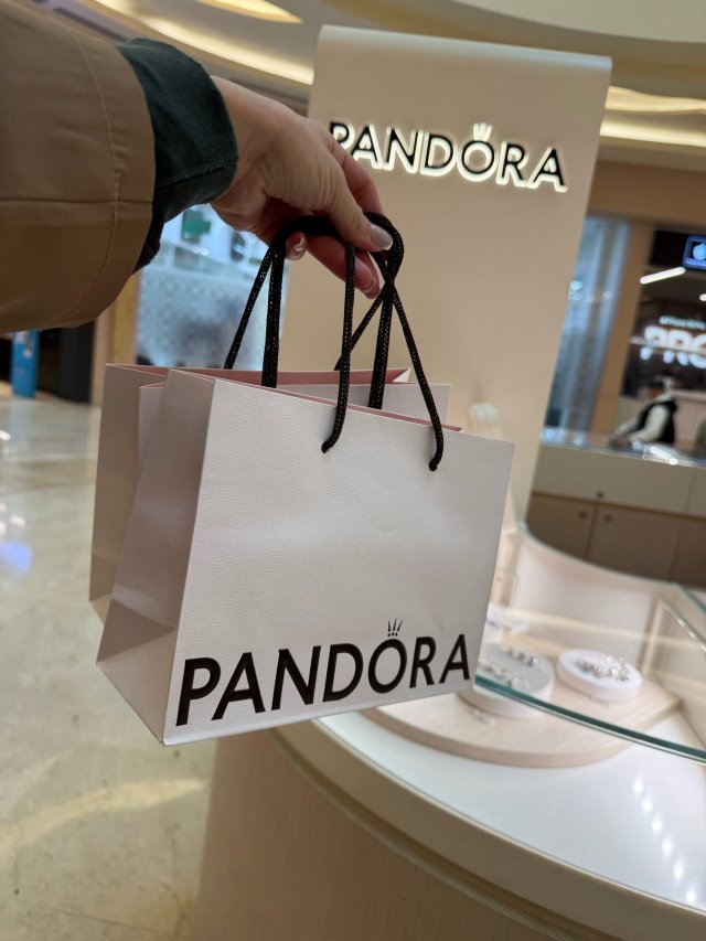 Pandora в Астане