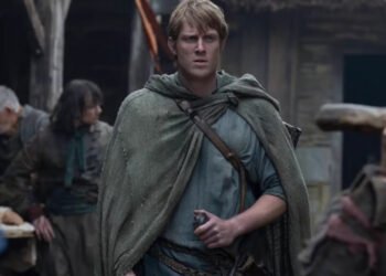 “Что это? Откуда оно взялось?”: Джордж Р. Р. Мартин был шокирован “туалетной” сценой в начале “Рыцаря семи королевств”