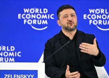 Каждый “Виктор”, который продает интересы Европы, заслуживает подзатыльник, – Зеленский