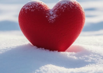 Любовний вибух у лютому: астролог із Дніпра попередив про переломний гороскоп