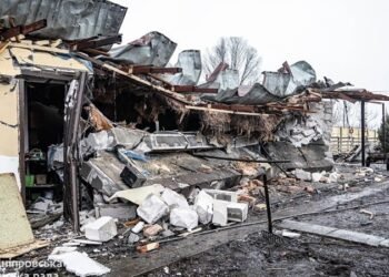 Дніпро ліквідовує наслідки атаки: що відомо про руйнування