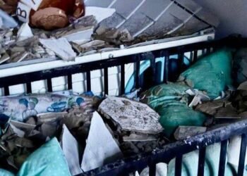 Нічні атаки в Дніпрі: немовля та троє людей у лікарні після обстрілів