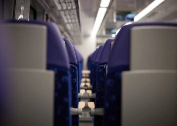 Для поїздів можливі зміни в розкладі та обмеження на маршрутах у чотирьох областях – Укрзалізниця