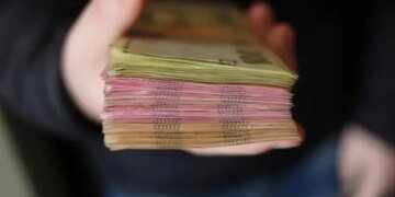 Родину бійця, який повернувся з полону, зобов’яжуть повернути виплати за його "загибель"