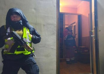 На Львівщині чоловік застрелив двох своїх дітей із мисливської рушниці, а потім вчинив самогубство