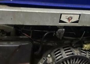 Викрали генератор з-під супермаркету: на Дніпропетровщині покарають двох чоловіків