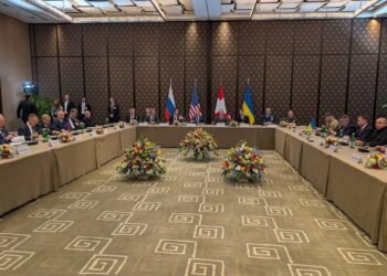 Украина и РФ обсудили новый формат вывода войск с Донбасса, – NYT