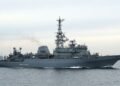 Российский корабль-разведчик со значительными повреждениями заметили в Севастополе (фото)