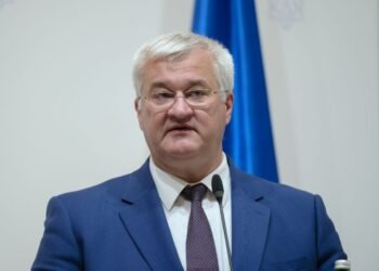 “Двойные стандарты”: Сибига упрекнул Венгрию за молчание после удара РФ по “Дружбе”