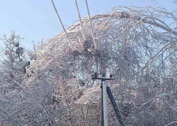Досі немає світла: знеструмлено 190 населених пунктів Дніпропетровщини