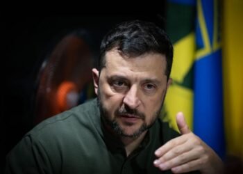 Зеленский назвал две причины, почему Украина не может сейчас вернуть собственные территории