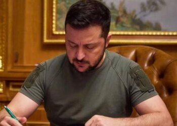 Зеленський підписав закон про загальнонаціональну хвилину мовчання