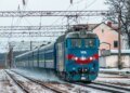 Укрзалізниця змінює маршрути та скасовує низку приміських поїздів
