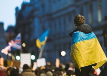 Як українці знаходять щастя під час великої війни: цифри, факти і поради психотерапевтки