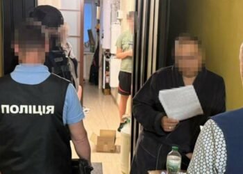 Вкрали 3,5 млн на ремонті каналізації: на Дніпропетровщині судитимуть посадовців