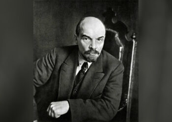 Каплан: если бы не Ленин и Троцкий, Россия стала бы конституционной монархией