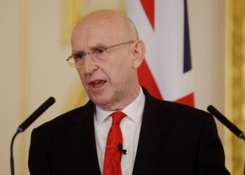 Британия поможет союзникам на Ближнем Востоке закрыть небо от атак Ирана