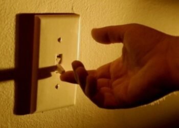 Дев’ять годин без світла: у Дніпрі плануються довгі відключення