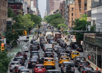 Экономика превыше всего: почему внешнеполитические авантюры Трампа не работают