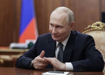 Нефтяной куш: Путин приказал максимально заработать на кризисе из-за войны в Иране