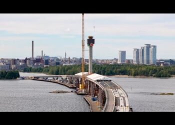 В Финляндии открыли самый длинный в мире пешеходно-безавтомобильный мост