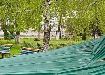 Негода не відступає: Дніпропетровщина частково у темряві