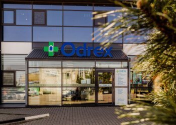 Шість років у пошуках правди: вдова пацієнта клініки Odrex чекає на результати чергової експертизи