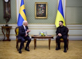 Посилення українського флоту бойових літаків шведськими "гріпенами" – Зеленський у Львові зустрівся із королем Швеції