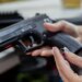 Легалізація зброї після теракту в Києві: коли в Україні може з’явитися право на самозахист, та чи готові до цього у парламенті