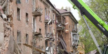 У Дніпрі після 20-годинної атаки загинули 6 людей, поранені 47 – ОВА про наслідки