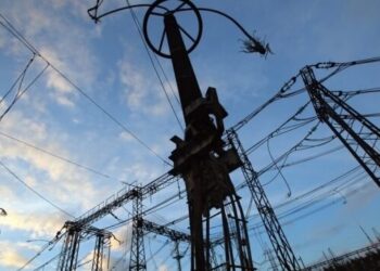 Світло зникло аварійно: ворог атакував енергооб’єкт на Дніпропетровщині