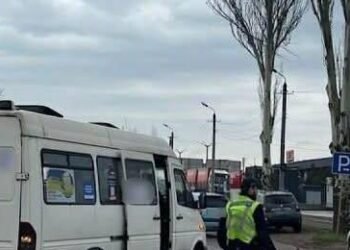 Збив пішохода на смерть: що загрожує водію маршрутки на Дніпропетровщині