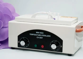 Сухожаровой шкаф: как выбрать стерилизатор, который формирует доверие и безопасность в салоне