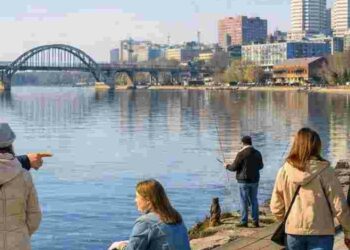 Прогноз погоди у Дніпрі на 12 квітня: весна продовжує радувати