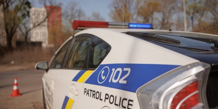 В Буче выпивший мужчина открыл стрельбу посреди улицы