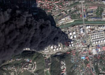 Точка качественного слома: Романенко о последствиях удара по Туапсе для россиян