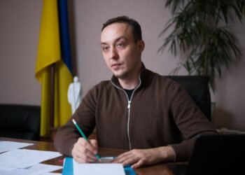 “Кинетические санкции” Украины нивелировали доходы РФ от топливного кризиса, – Власюк