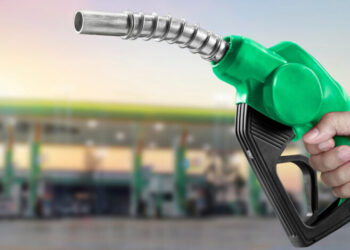 “Деньги на ветер”: кешбэк на бензин добьет украинскую экономику – Устенко