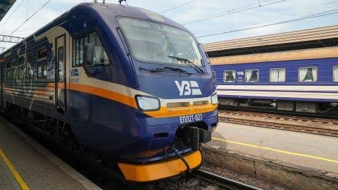 Дніпро під загрозою дронів: потяги терміново зупиняють і змінюють маршрути