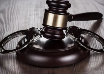 Вісім бойовиків рф отримали 15 років тюрми за штурми на сході України