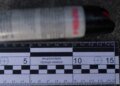 У Києві чоловік розпилив газ у перехожих через зауваження та вдарив поліцейського